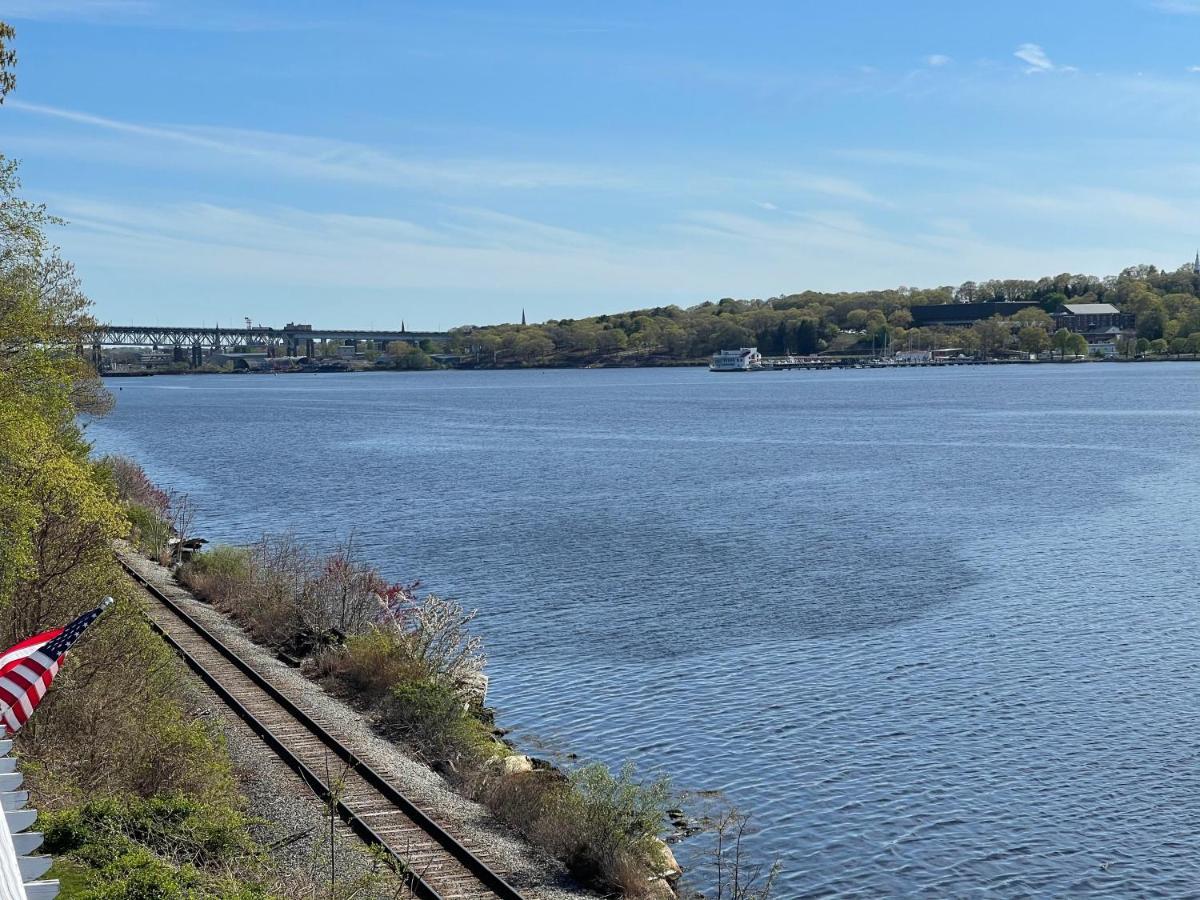 Spectacular Home With A Amazing Ocean - River View Groton Exterior foto